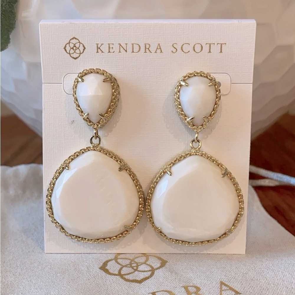 ✨Vintage✨Kendra Scott Penny earrings